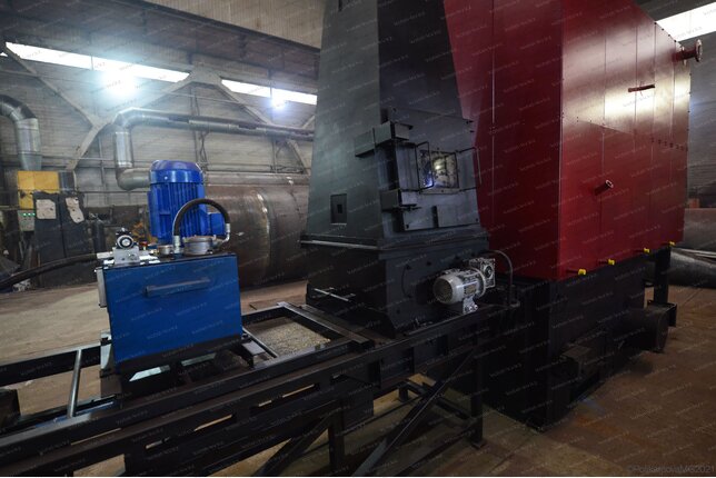 Питатель плунжерный котла 1280 кВт на опилках